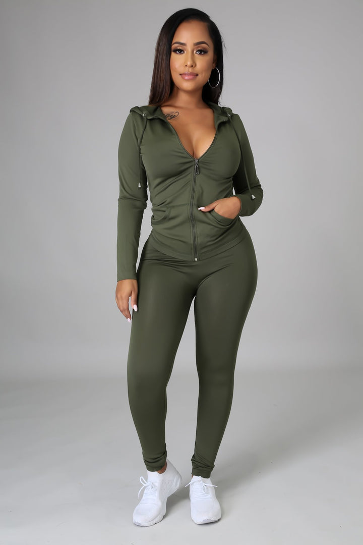 Fast Moves Tracksuit - Olive Green