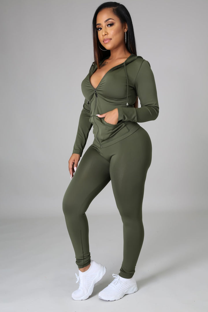 Fast Moves Tracksuit - Olive Green